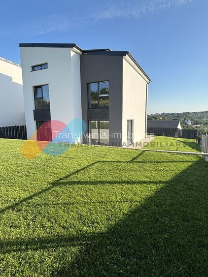 Casă tip duplex modernă, 115 mp, 4 camere-Dezmir