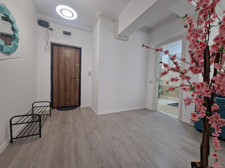 Mamaia Nord(Leon Beach)- 2 camere decomandate mobilat-utilat-98.000euro