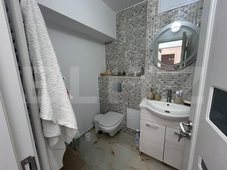 Apartament de inchiriat, cu 2 camere, 54 mp, zona ultracentra