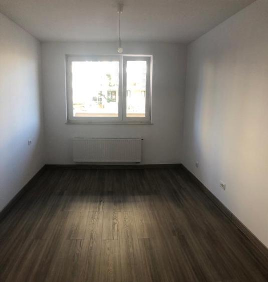 Spatiu comercial, zona Carpatilor, Urban Plaza