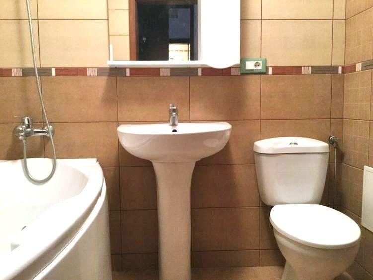 ✨ închiriez Apartament cu 2 camere, 70 mp, centrală proprie, metrou Republica