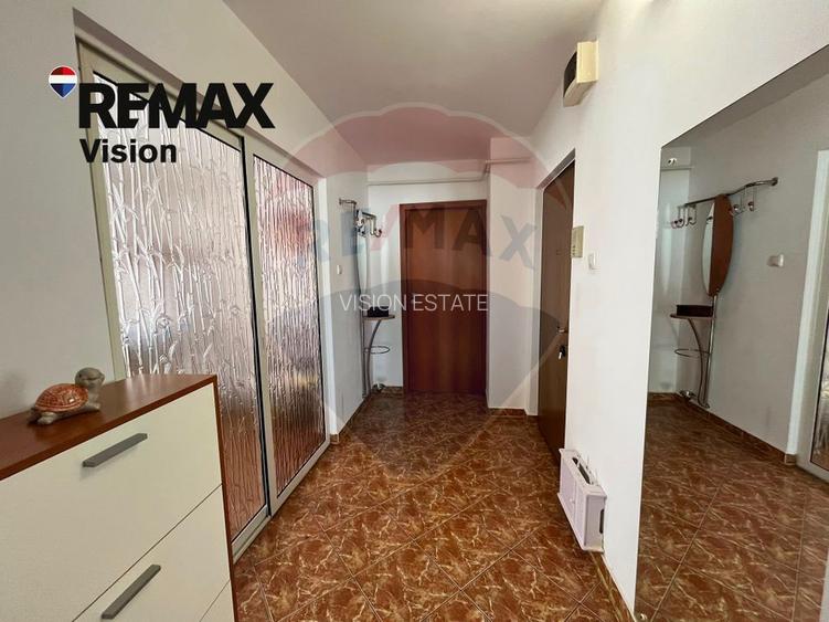 Apartament cu 2 camere de închiriat în zona Calea Bucuresti - 15