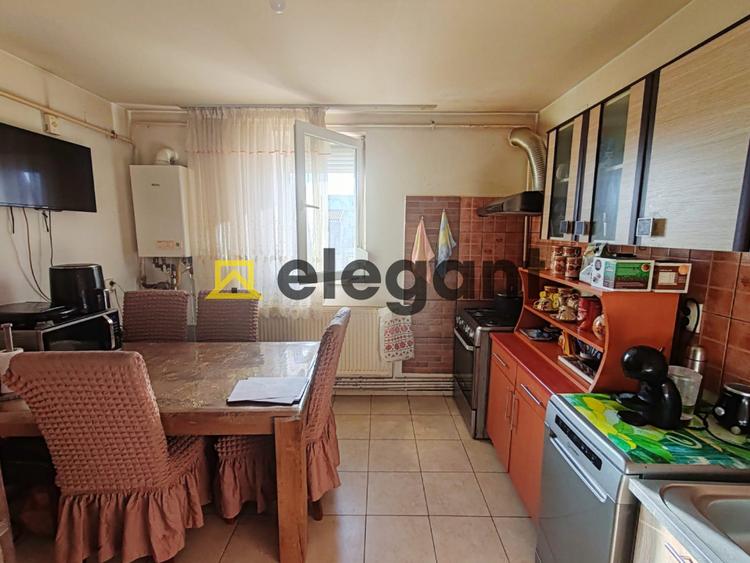3 camere, 64 mp, centrala, bloc izolat, Rovine–Școala 39