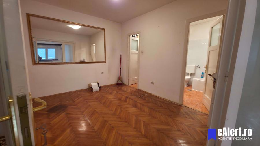 Apartament 3 camere, de vanzare Str. Toamnei, cartierul Armenesc, p/5, 62,41 mp