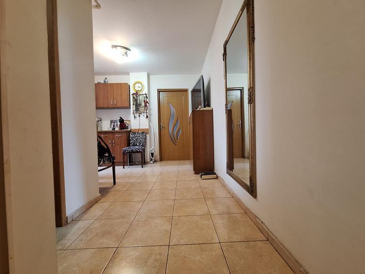 Confort si locatie excelenta -3 camere-etaj 2-zona Lipovei-gata de mutat
