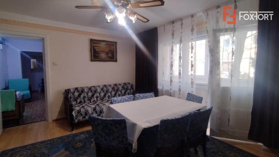 Apartament 3 camere 66 mp, zona Lipovei - Garaj