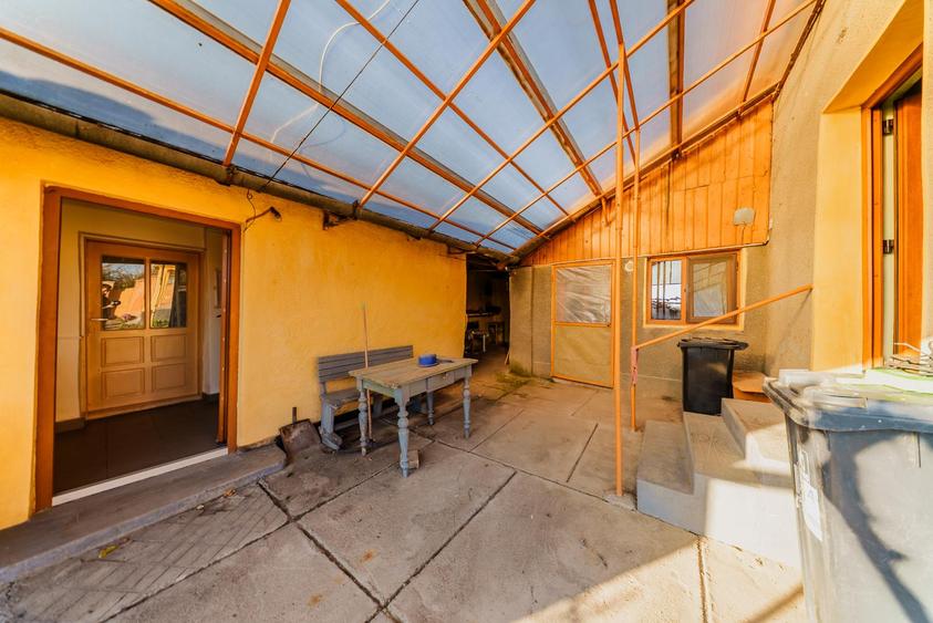 Casă de vânzare 2189mp - Seitin, judetul Arad