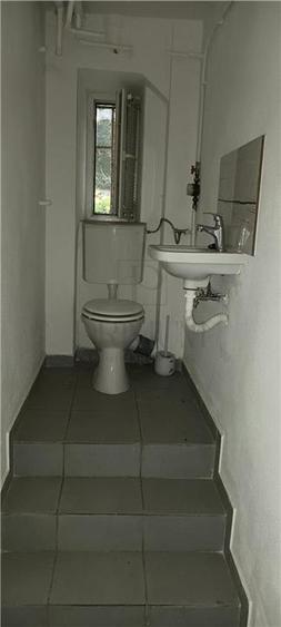 Spatiu comercial cu intrare din strada - Central