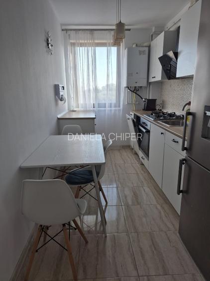 Proprietar inchiriez apartament 2 camere Giroc