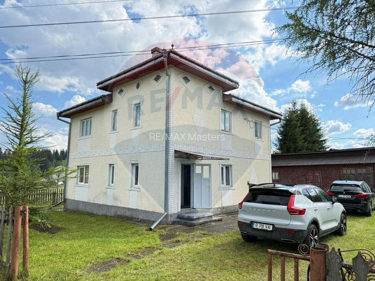 Casă DE VÂNZARE Șarul Dornei 1075 mp Teren - 23