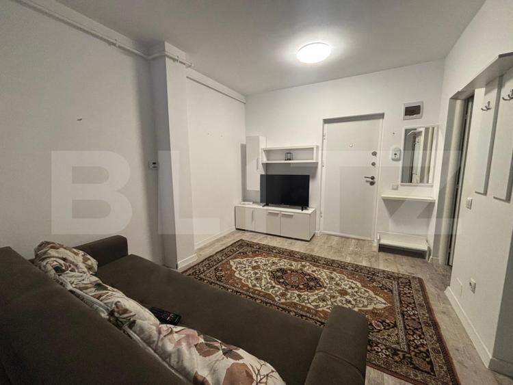 Apartament cu 3 camere, 47 mp, parcare subterana, zona Vivo