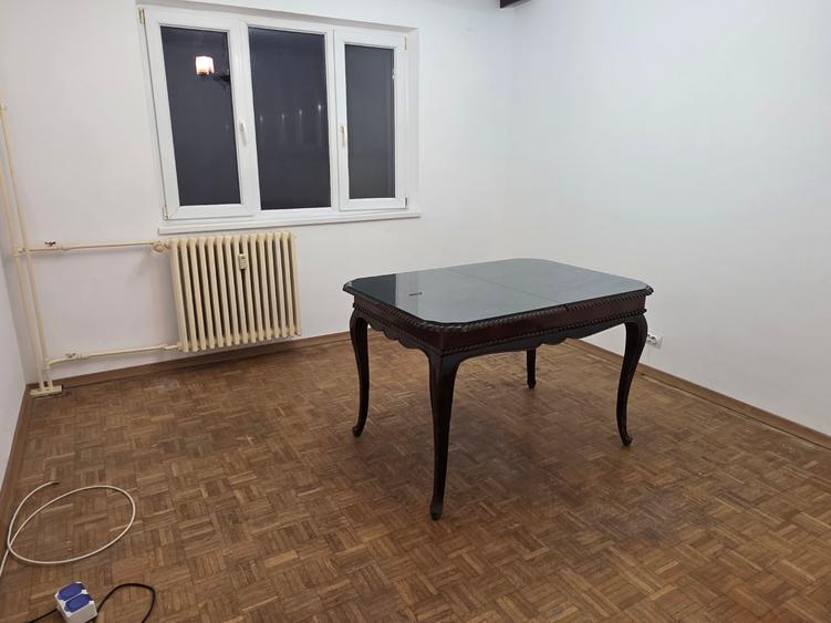 Berceni, pe strada Moldovita,