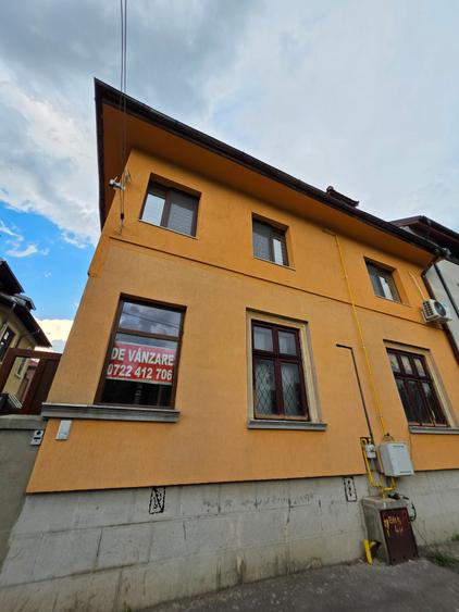 Apartament in vila ultracentra 1 Mai, Pta Victoriei s+p+m, vile tip interbelice