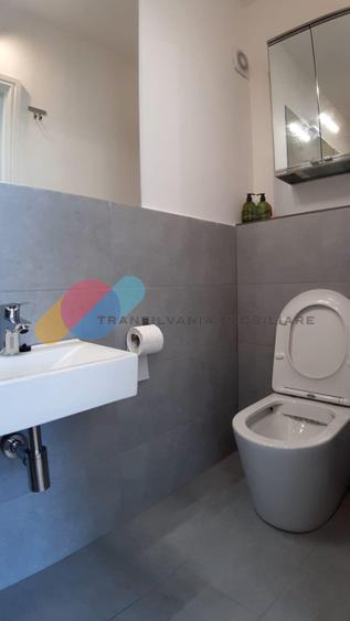 Apartament 3 camere, mobilat si utilat - zona P-ta 1 Mai