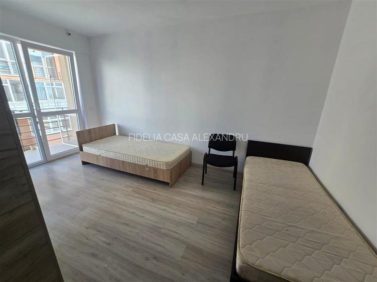 Apartament Nou 3 camere  de vanzare  Valea Lupului - 2