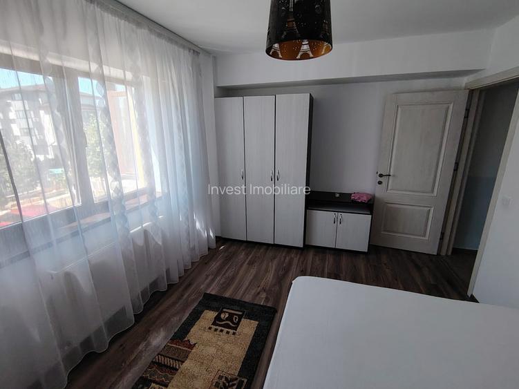 Apartament spatios cu 3 camere, decomandat, CUG
