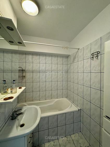 Inchiriere apartament 3 camere Victoriei