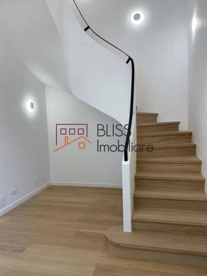 Vilă Spectaculoasă Complet Renovată cu Grădina Privată