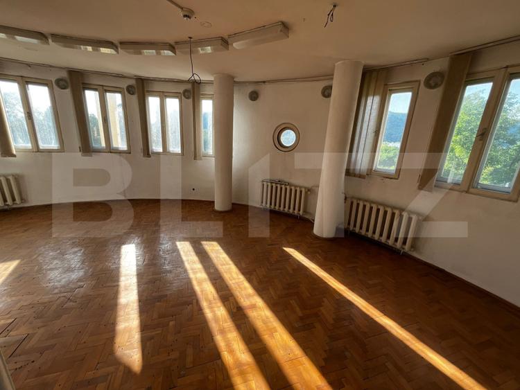 Spațiu comercial de prestigiu în centrul Becleanului