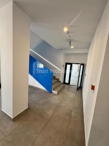 Spatii Birouri l Bd.Muncii l 130 - 330 MP l Locuri de Parcare