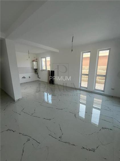 DUMBRAVITA - 5 CAM - DUPLEX - 3 BAI - 2 TERASE - CURTE - INCALZIRE PARDOSEALA || - 7