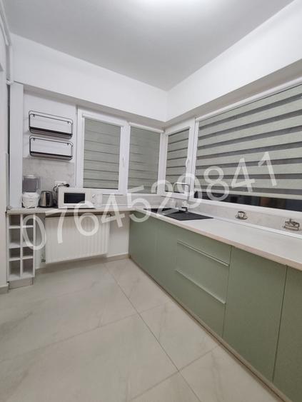 Apt. 2 cam. Central Address ,bloc 2022 zona 13 Septembrie-Rahova,Str. Nasaud 77