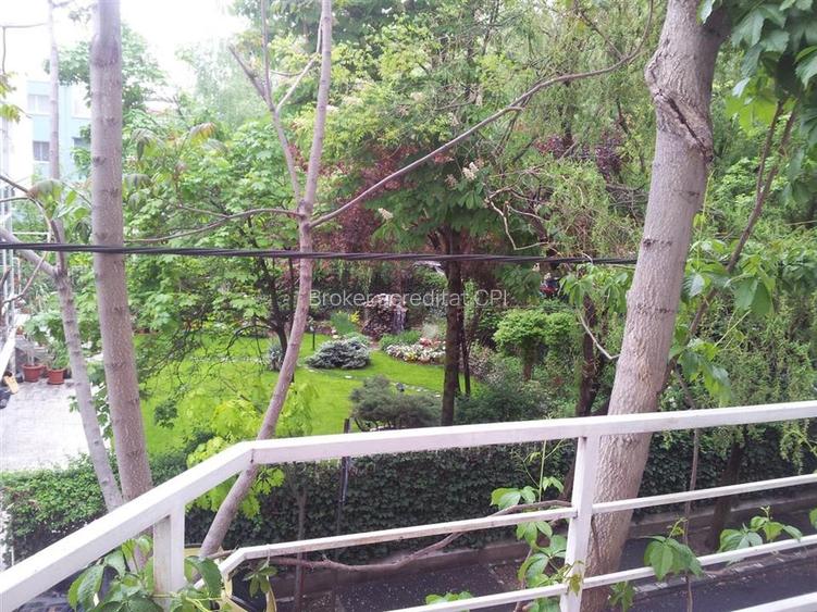 INCHIRIERE APARTAMENT 5 CAMERE DUPLEX ZONA NICOLAE CARAMFIL HERASTRAU SECTOR 1 - 29