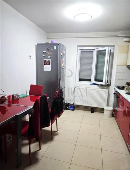CIRCUMVALATIUNII - PARTER - 3 CAMERE - BALCON - CENTRALA PROPRIE - RULOURI - REN