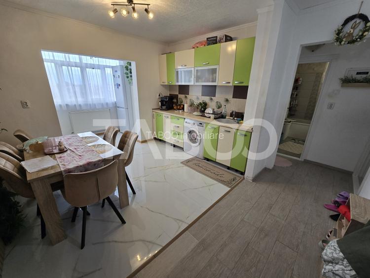 Apartament decomandat de vanzare mobilat pivnita Vasile Aaron Sibiu - 6