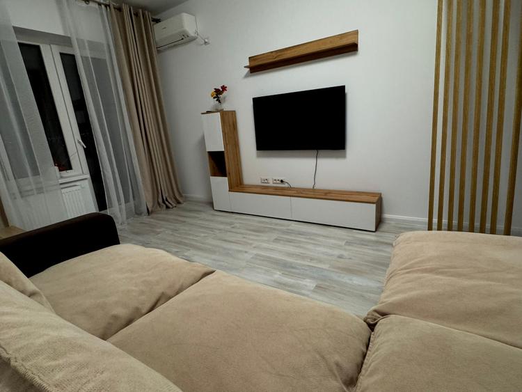 Apartament superb cu 2 camere de închiriat – Unirea Towers, Podu Roș