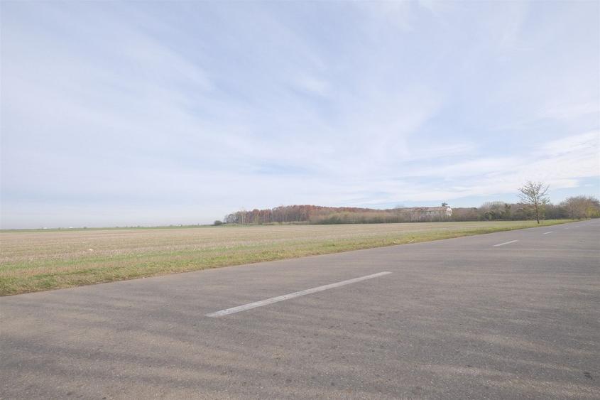 Ocazie ! GHERGHITA - nodul A3, 27 Ha. teren compact cu P.U.Z. aprobat