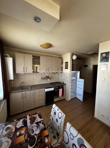 Apartament 2 camere, mobilat, utilat, zona Eroilor