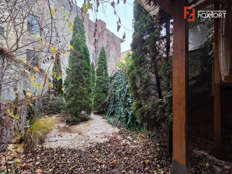 194 mp apartament de lux + 195 mp curte individuala, zona Centrala, Arad