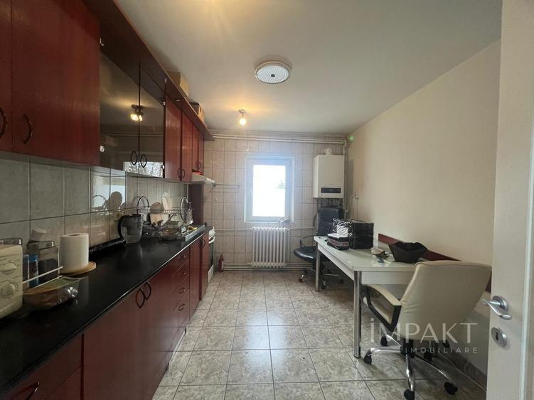 Apartament cu 3 camere decomandate in Zorilor