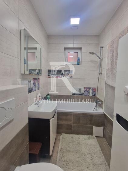 Apartament 4 Camere | Central | | Parter | 2 Parcări | 2 bai | Oradea