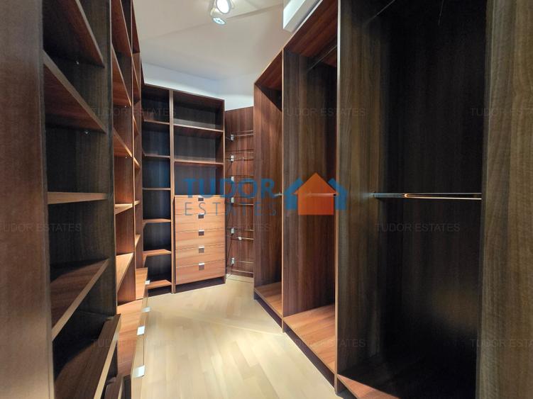 Beautiful 4 Bedroom Apartment with Herastrau Park View
