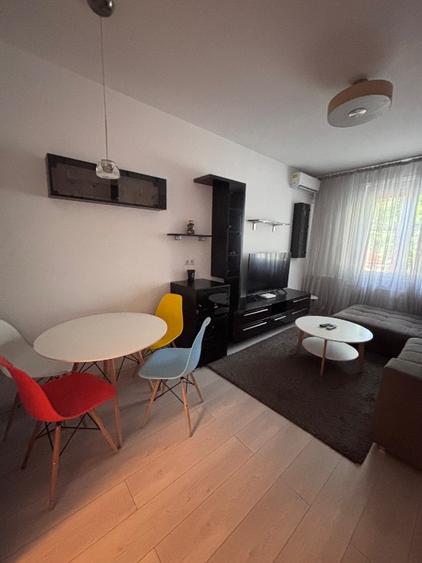 Închiriere apartament 3 camere | Floreasca | lângă parc | parcare + boxă