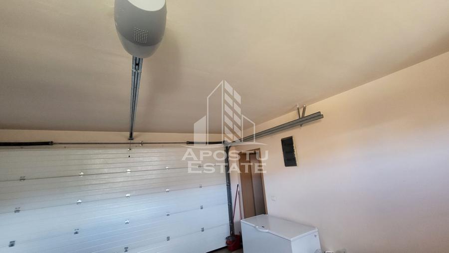 Casa individuala cu 7 camere si garaj,Dumbravita