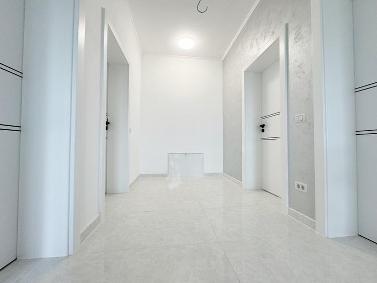 Casa P+1, 5 camere, 130 mp utili + 25mp terasa + 250 mp teren - Giroc