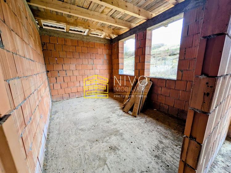 Casă singur în curte – Mureș – Ernei