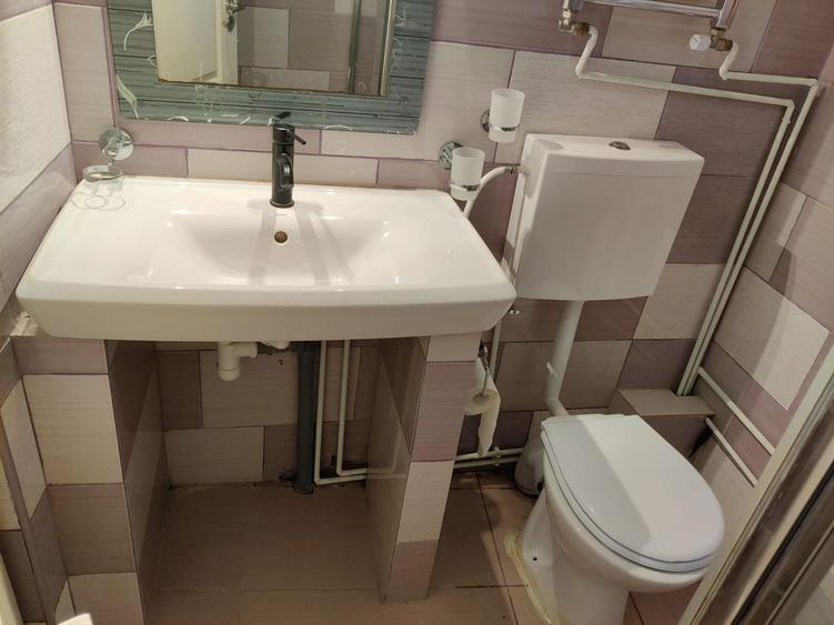 Apartament 2 camere la demisol 43 mp - Hasdeu / Central
