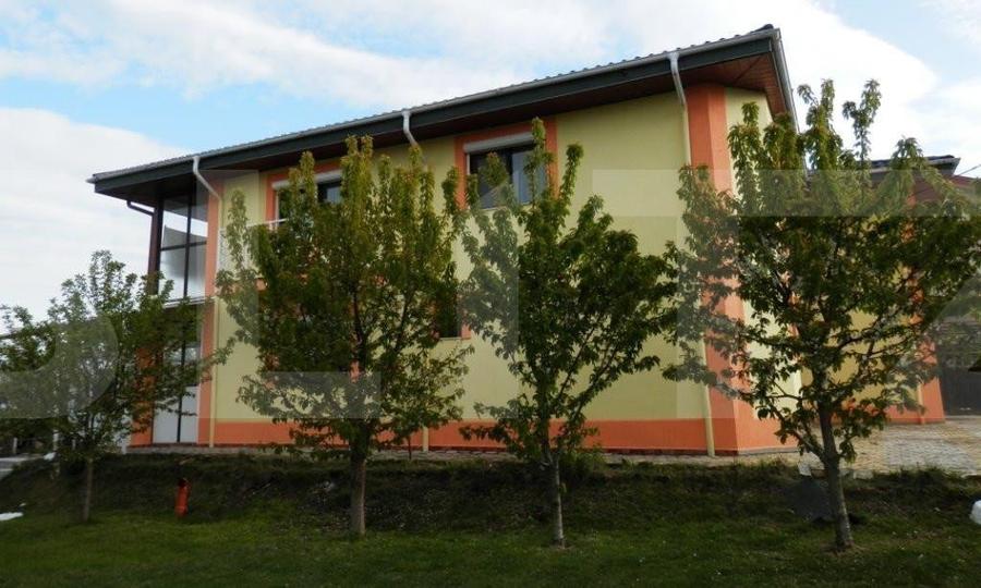 Casa individuala, 350 mp, teren 2000 mp, zona Visani