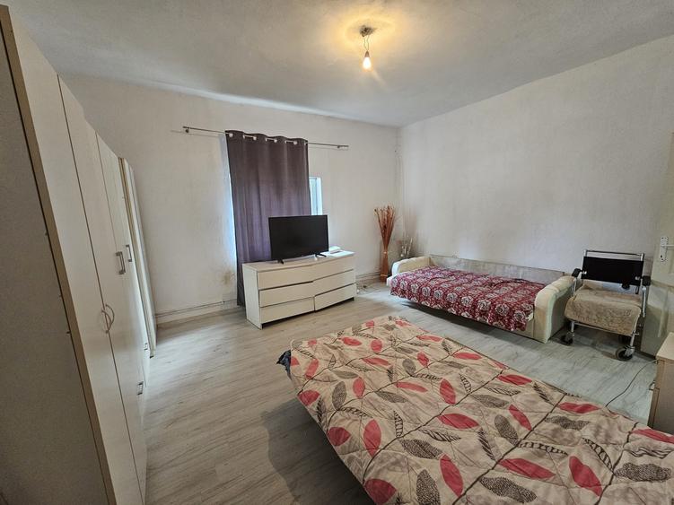 COMISION 0%!! Casa individuala zona Dambovita 2 camere / centrala termica !!