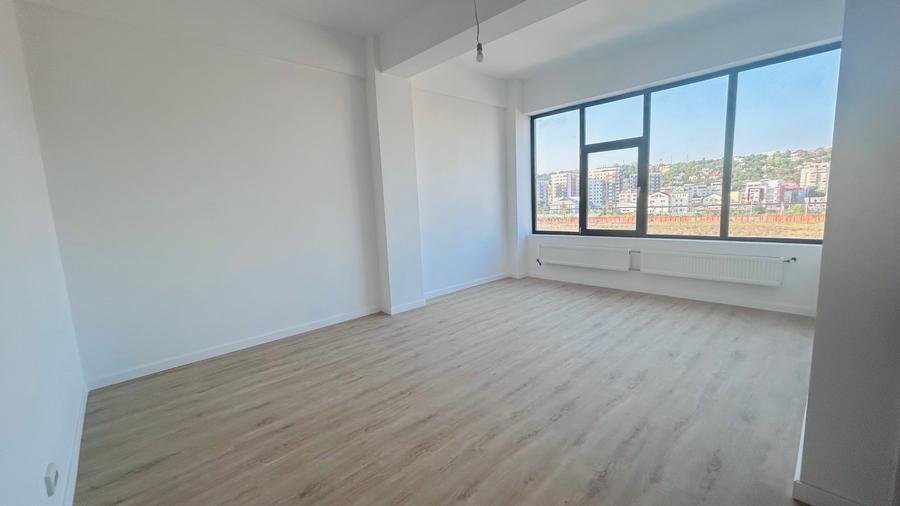 Apartament cu o cameră de vânzare – Dacia, bloc nou