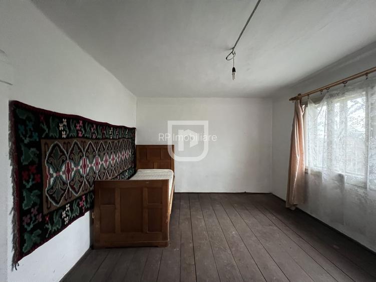 De vanzare casa cu anexe - 2507 mp Manastirea Humorului - 7