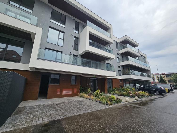 Penthouse 4 camere de vânzare | Iancu Nicolae | 130 mp + balcon