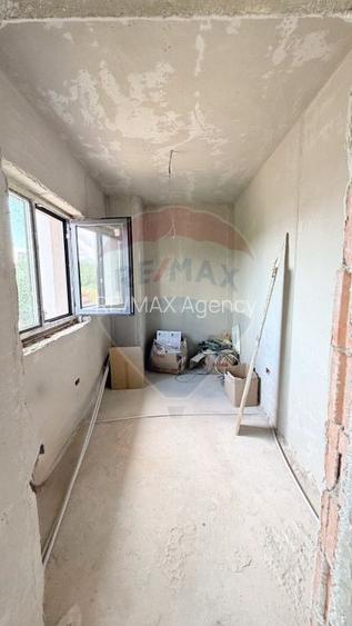 Casă / Vilă noua, arhitectura moderna, cu 4 camere de vânzare - 26
