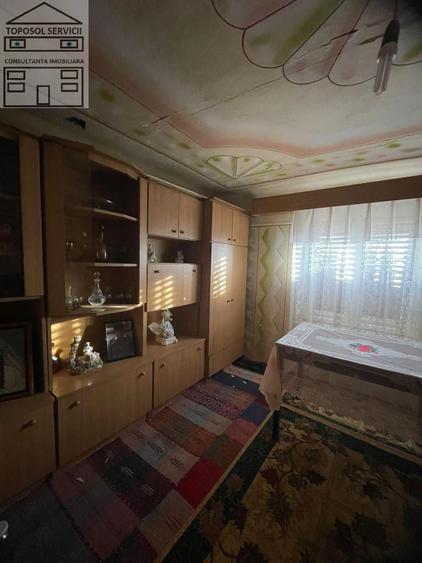Casa de vanzare in localitatea Burzuc