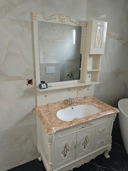 Casa noua de vanzare in Episcopia