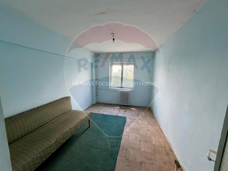 Apartament cu 3 camere de vânzare în zona Brailei - 7